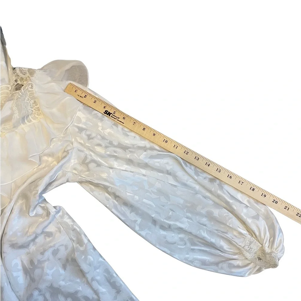 Christian Dior vintage Union Made in USA floral/paisley print/ Small night shirt - Picture 16 of 16